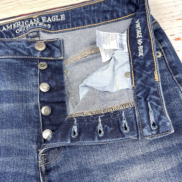 👖|•AMERICAN EAGLE OUTFITTERS•| Vintage Hi-Rise Jeans Size 10👖 - Picture 5 of 8